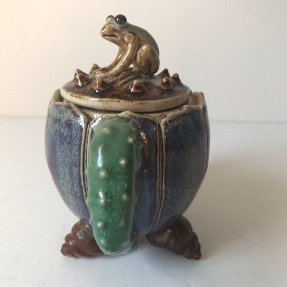 Stoneware art teapot with frog conch shell legs lotus leaf blue green unsigned - Picture 2 of 10